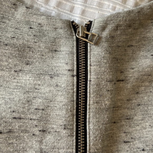 Aritzia Wilfred size 4 - Picture 7 of 8